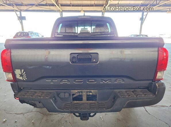 3TMCZ5AN0HM107780 2017 TOYOTA TACOMA Gray Widok z tyłu