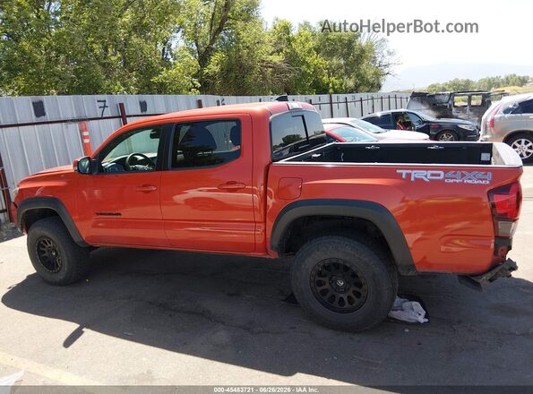3TMCZ5AN0JM138565 2018 TOYOTA TACOMA Красный Панорамный вид салона 360°