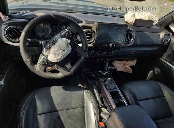 3TMCZ5AN0KM243687 2019 TOYOTA TACOMA Серый Вид панели приборов
