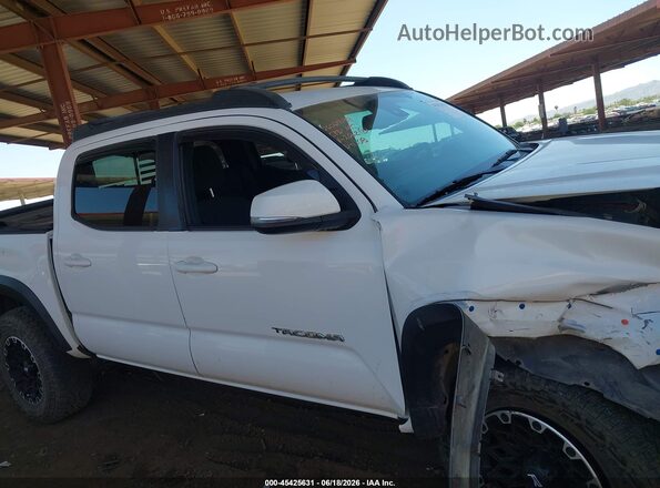 3TMCZ5AN0KM262062 2019 TOYOTA TACOMA White უკანა სალონის ხედი