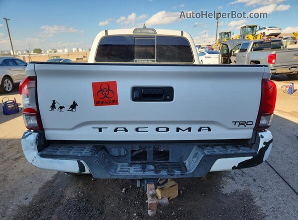 3TMCZ5AN0KM275538 2019 TOYOTA TACOMA Белый Вид сзади