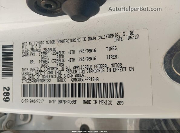 3TMCZ5AN0NM509522 2022 TOYOTA TACOMA White ძრავის განყოფილების ხედი