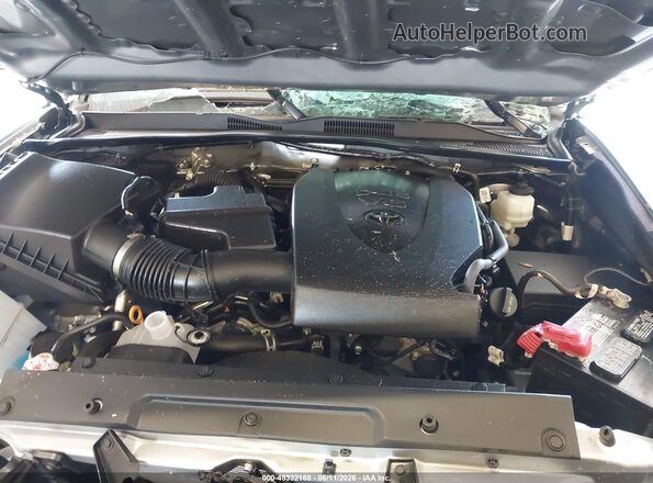 3TMCZ5AN0PM563454 2023 TOYOTA TACOMA Silver Հետևի տեսք