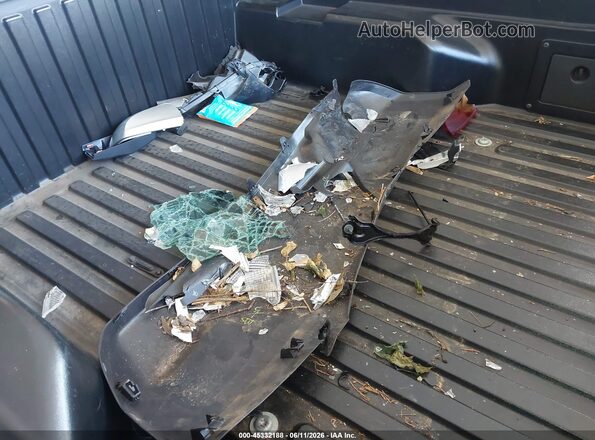 3TMCZ5AN0PM563454 2023 TOYOTA TACOMA Silver Սարքավորումների վահանակի տեսք