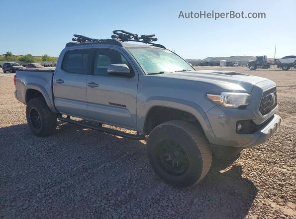 3TMCZ5AN1JM155861 2018 TOYOTA TACOMA Gray წინა მარჯვენა