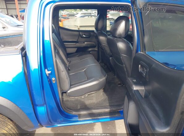 3TMCZ5AN1JM181554 2018 TOYOTA TACOMA Синий Вид задних сидений