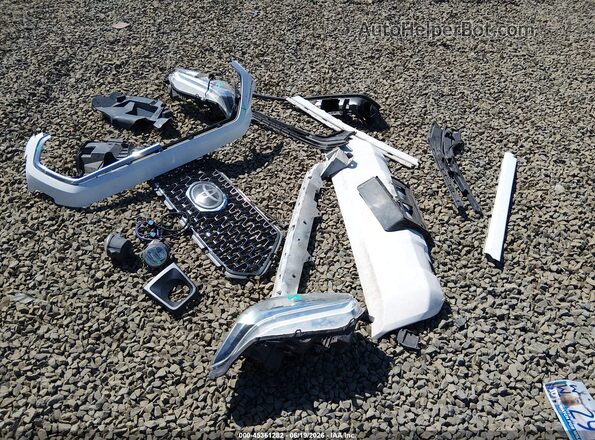 3TMCZ5AN1KM220208 2019 TOYOTA TACOMA White Սարքավորումների վահանակի տեսք
