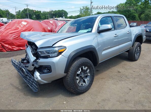 3TMCZ5AN1PM631082 2023 TOYOTA TACOMA Silver Przód lewy