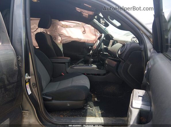 3TMCZ5AN2LM327480 2020 TOYOTA TACOMA Gray Front interior view