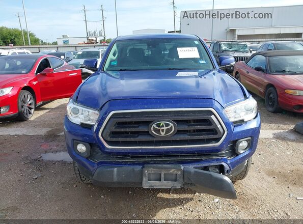 3TMCZ5AN2NM507934 2022 TOYOTA TACOMA Blue Vista interior trasera