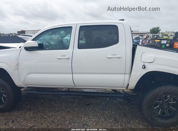 3TMCZ5AN2PM543772 2023 TOYOTA TACOMA White Widok wnętrza 360 stopni