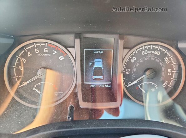 3TMCZ5AN2PM635478 2023 TOYOTA TACOMA Silver ხელსაწყოთა პანელის ხედი
