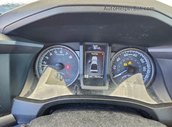 3TMCZ5AN3JM154789 2018 TOYOTA TACOMA Black Vista del cuadro de instrumentos