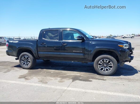 3TMCZ5AN3PM640169 2023 TOYOTA TACOMA Black Widok wnętrza 360 stopni