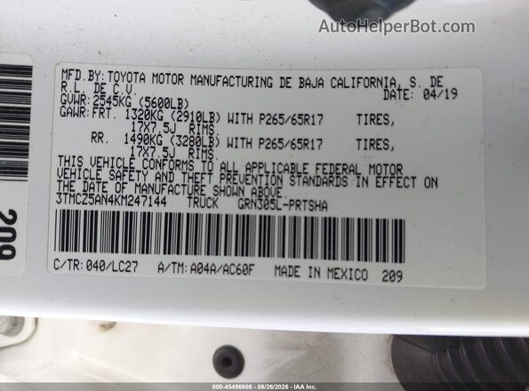 3TMCZ5AN4KM247144 2019 TOYOTA TACOMA White ძრავის განყოფილების ხედი