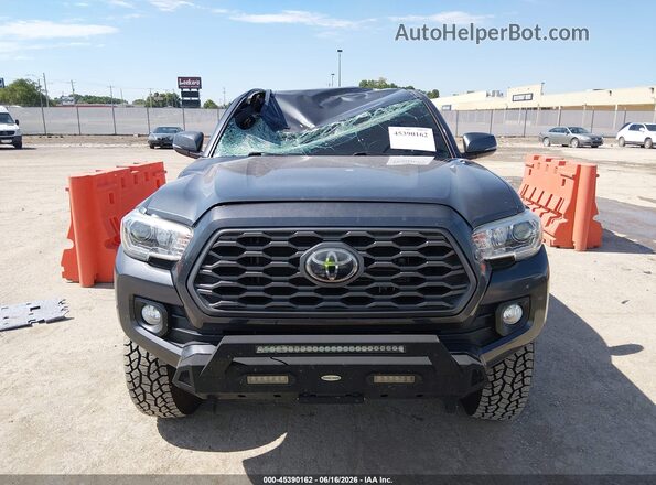 3TMCZ5AN4LM342644 2020 TOYOTA TACOMA Серый Вид задней части салона