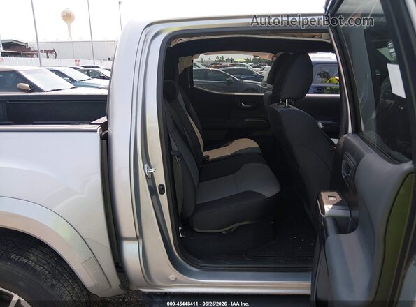 3TMCZ5AN4NM464522 2022 TOYOTA TACOMA Gray Widok naklejki z numerem VIN