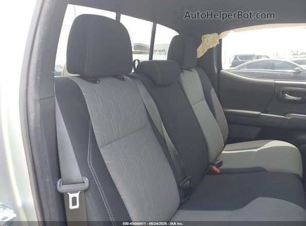 3TMCZ5AN4NM464522 2022 TOYOTA TACOMA Gray 