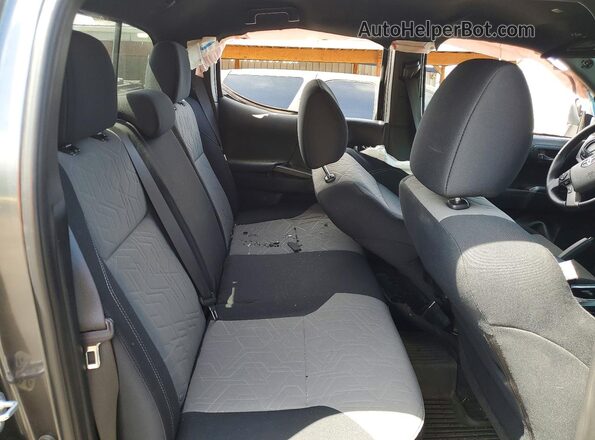 3TMCZ5AN4PM636048 2023 TOYOTA TACOMA Gray Widok tylnych siedzeń
