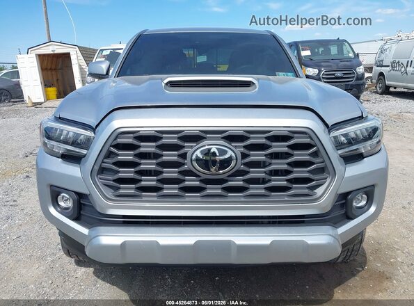 3TMCZ5AN4PM651004 2023 TOYOTA TACOMA Silver Widok zestawu wskaźników
