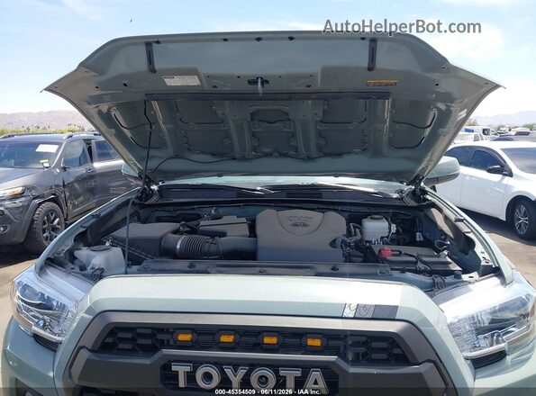 3TMCZ5AN5PM559111 2023 TOYOTA TACOMA Gray Widok z tyłu