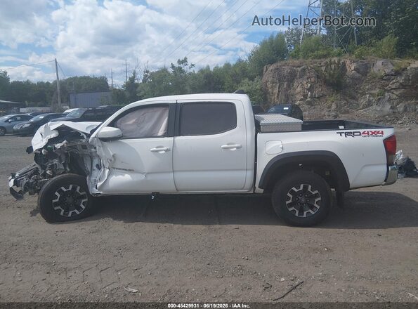 3TMCZ5AN6HM057757 2017 TOYOTA TACOMA White 