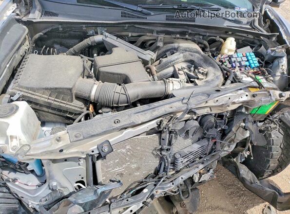 3TMCZ5AN6HM059086 2017 TOYOTA TACOMA Серебряный Вид задней части салона