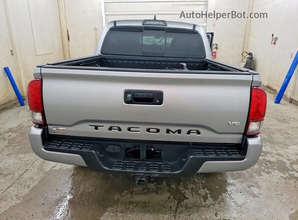3TMCZ5AN6KM190932 2019 TOYOTA TACOMA Silver Հետևի տեսք
