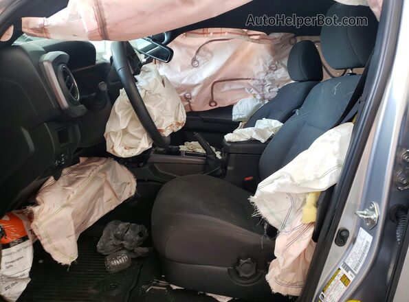 3TMCZ5AN6KM190932 2019 TOYOTA TACOMA Silver Սալոնի դիմացի տեսք