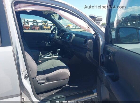 3TMCZ5AN6KM218292 2019 TOYOTA TACOMA Gray Front interior view