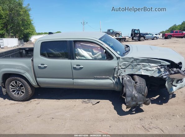 3TMCZ5AN7NM485591 2022 TOYOTA TACOMA Gray ხელსაწყოთა პანელის ხედი
