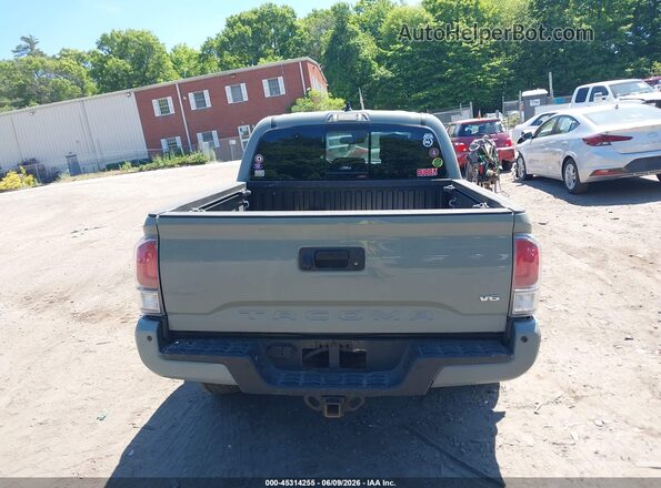 3TMCZ5AN7NM485591 2022 TOYOTA TACOMA Gray 