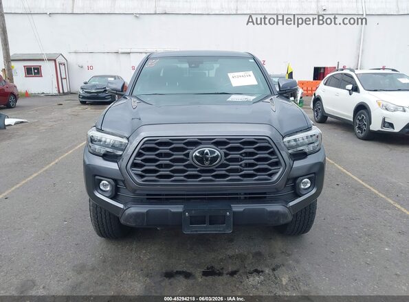 3TMCZ5AN7PM588979 2023 TOYOTA TACOMA Gray Instrument cluster view