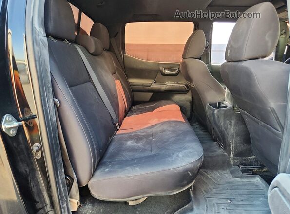 3TMCZ5AN8HM078304 2017 TOYOTA TACOMA Black Вид задніх сидінь
