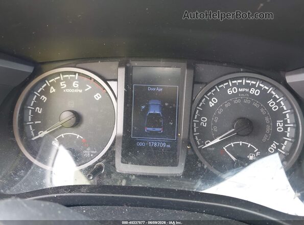 3TMCZ5AN8HM091246 2017 TOYOTA TACOMA Gray უკანა სავარძლების ხედი