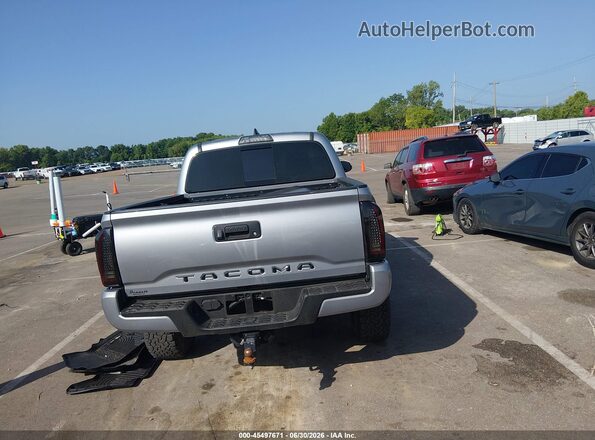 3TMCZ5AN8JM149765 2018 TOYOTA TACOMA Серый 