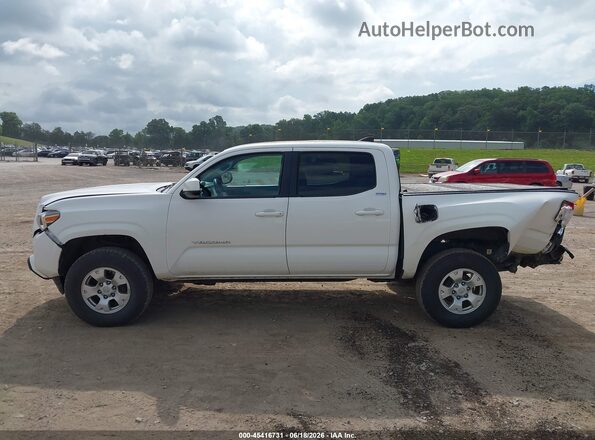 3TMCZ5AN9GM013900 2016 TOYOTA TACOMA White Vista interior de 360 grados