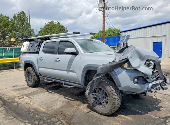 3TMCZ5AN9JM145790 2018 TOYOTA TACOMA Gray Передня права чверть