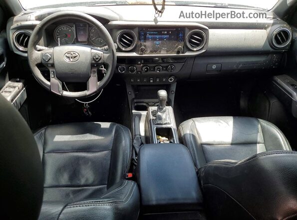 3TMCZ5AN9JM145790 2018 TOYOTA TACOMA Gray Вид панелі приладів
