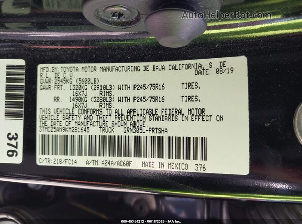 3TMCZ5AN9KM281645 2019 TOYOTA TACOMA Black Widok komory silnika