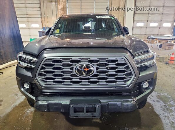 3TMCZ5AN9PM593293 2023 TOYOTA TACOMA Gray 