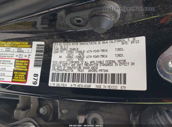 3TMCZ5ANXPM633736 2023 TOYOTA TACOMA Black Vista del compartimento del motor