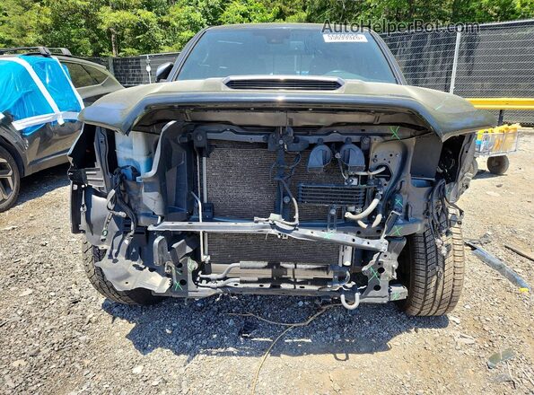 3TMDZ5BN3JM040486 2018 TOYOTA TACOMA Gray Դիմացի տեսք