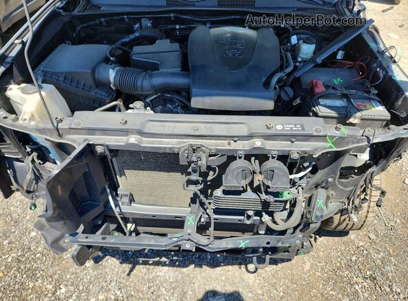 3TMDZ5BN3JM040486 2018 TOYOTA TACOMA Gray Սալոնի հետևի տեսք
