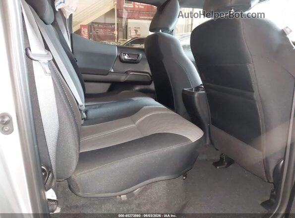 3TMDZ5BN9NM122146 2022 TOYOTA TACOMA Gray Widok naklejki z numerem VIN