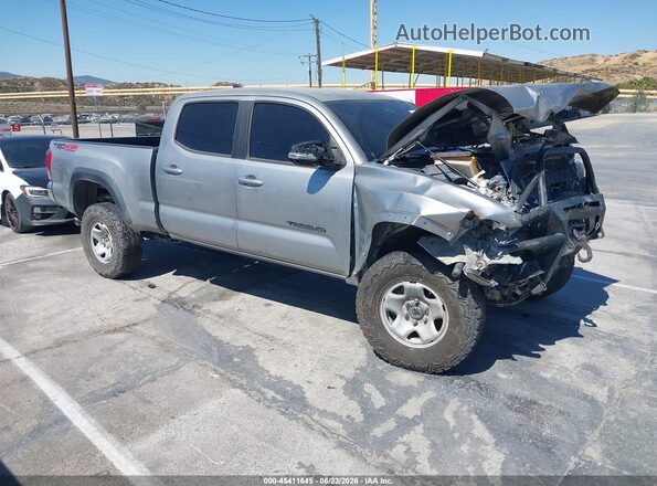 3TMDZ5BNXHM027485 2017 TOYOTA TACOMA Silver Rear interior view