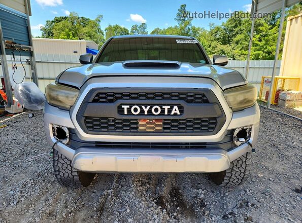 3TMDZ5BNXJM040842 2018 TOYOTA TACOMA Silver Դիմացի տեսք