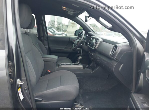 3TMDZ5BNXKM069341 2019 TOYOTA TACOMA Gray Widok wnętrza z przodu