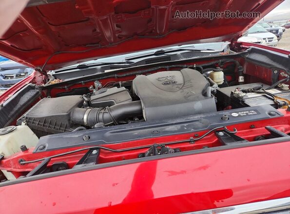 3TMGZ5AN7HM051449 2017 TOYOTA TACOMA Red Вид задньої частини салону