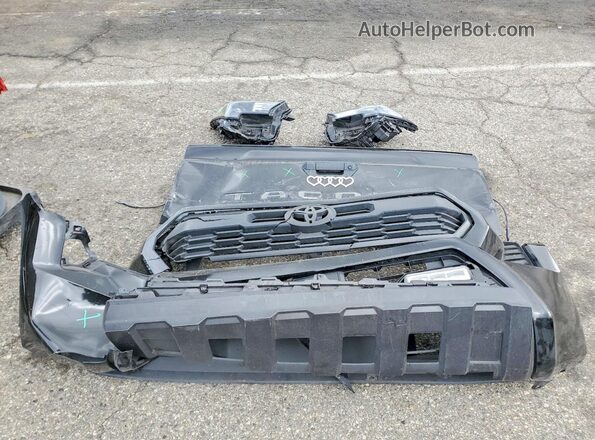 3TMKB5FN0SM025404 2025 TOYOTA TACOMA Black 
